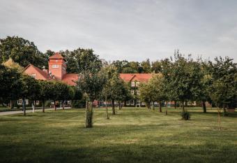 Waldhotel Eiche has Balcony rooms