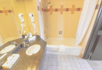 Canad Inns Destination Centre Polo Park allows 18 year olds to book a room