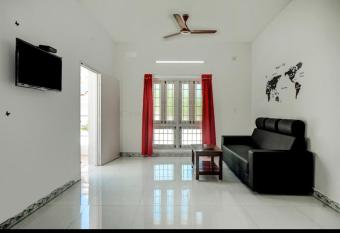 Stay in serenity beach has Balcony rooms