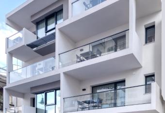   193 allows 18 year olds to book a room