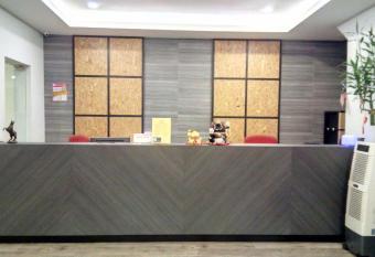 See Foo Hotel allows 18 year olds to book a room