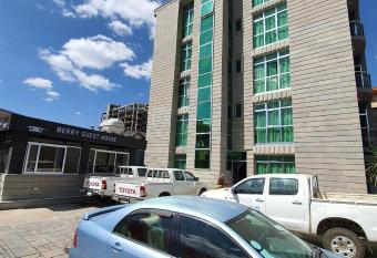 Merry guesthouse allows 18 year olds to book a room