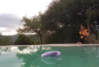 Camino al Cuadrado allows 18 year olds to book a room