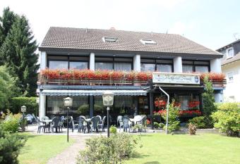 Parkhotel Framke has Balcony rooms