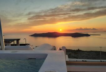 Vitsentzos Suites allows 18 year olds to book a room