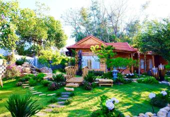 SORA HOMESTAY has Balcony rooms