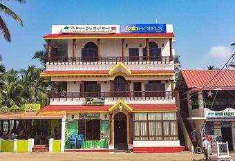 FabHotel Wateredge Beach Resort allows 18 year olds to book a room