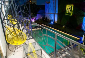 Ram   Hotel Boutique has rooms with a private hot tub