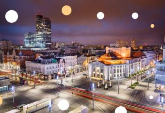 Rynek 7 allows 18 year olds to book a room