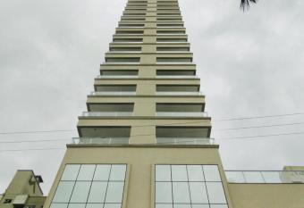 Apartamento Itapema, a 10 minutos do Mar MeiaPraia has Balcony rooms