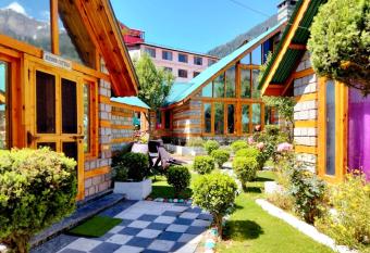 Royal Kalinga Cottages Manali allows 18 year olds to book a room