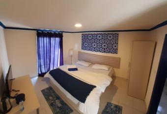 Citadel Rooms Apartment                       has Smoking/Balcony rooms