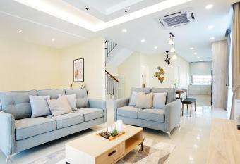 Desaru Exclusive Elegant theme by Joyfully 2M8 has Balcony rooms