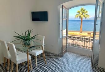 I MEZZANINI di Palazzo Bonaccorsi has Balcony rooms