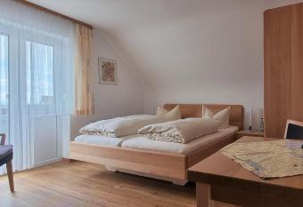 Hotel Seehalde has Balcony rooms