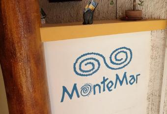 MonteMar Hotel y Bungalows has Balcony rooms