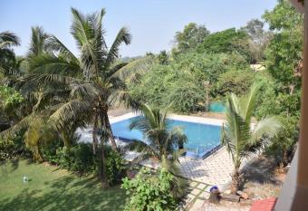 Kihim Comforts has Balcony rooms