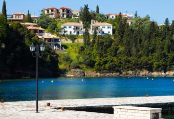 Villa Polyxeni Apartments has Balcony rooms