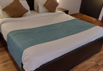 Krishna s Holiday Homes allows 18 year olds to book a room