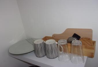 Le bourget - Suite romantique has rooms with a private hot tub