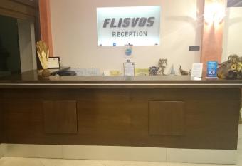 Flisvos Rooms has Balcony rooms