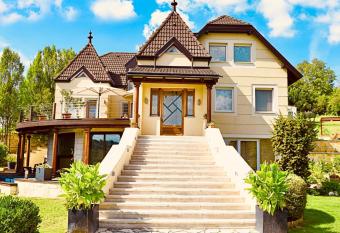Paulina Palace has Balcony rooms