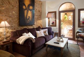 Casa Rural Mirador has Balcony rooms