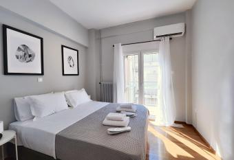 Zea Apartments has Balcony rooms