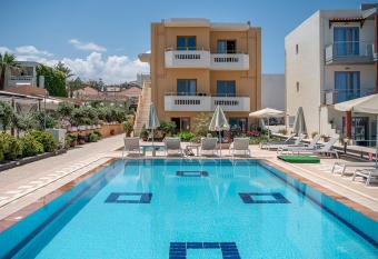 Esperides Beach Hotel Apartments has Balcony rooms