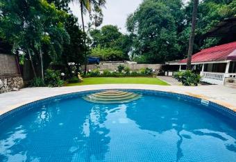 Villa by the Sea has Balcony rooms