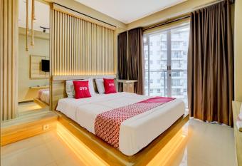 Collection O 90205 Queen Rent Apartment Gateway Pasteur allows 18 year olds to book a room