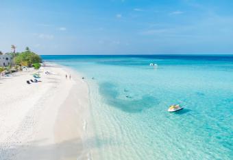 Ayala Ocean View has Balcony rooms