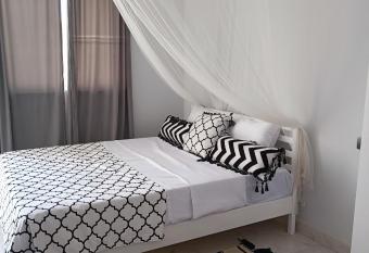 Studio beside El Gouna with good kite spot in 500 m allows 18 year olds to book a room