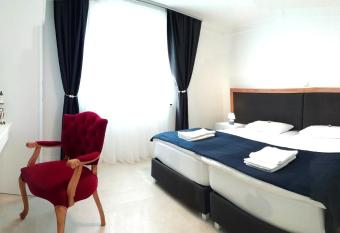 Gepflegtes und sch  nes Ferienapartment im Neubau has Balcony rooms