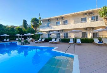 Ipsos di Mare allows 18 year olds to book a room