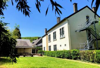 G  te de Groupe de la Semois has Balcony rooms
