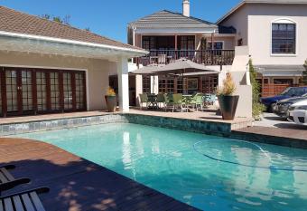 Sir Roys Guest House allows 18 year olds to book a room