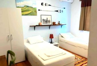 Bujtina Dumrea Rubin has Balcony rooms