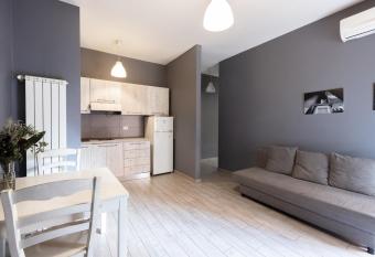 Mascarella, Bologna has Balcony rooms