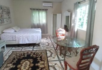 Grace Garden Guesthouse has Balcony rooms