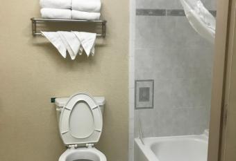 Shary Inn and Suites allows 18 year olds to book a room