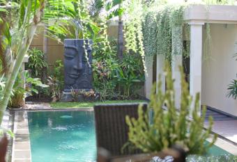 Harmony Villa Dua allows 18 year olds to book a room