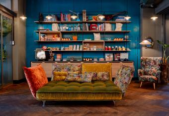 Max Brown Hotel 7th District, part of Sircle Collection allows 18 year olds to book a room