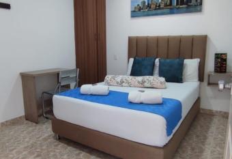 Finca Hotel Zona Franca allows 18 year olds to book a room