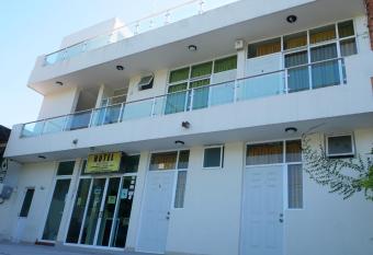 Hotel Mar Caribe has Smoking/Balcony rooms