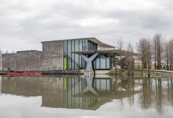 Castle-W            -The Butterfly has Balcony rooms