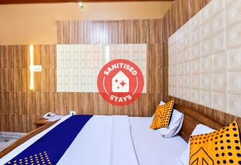SPOT ON 79005 Hotel Ganga Kripa allows 18 year olds to book a room