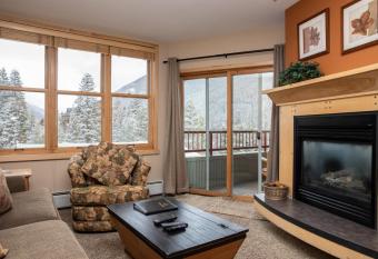 8282 Silver Mill condo has Balcony rooms