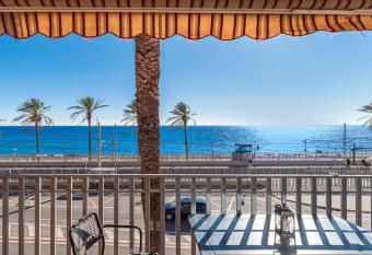 Vistamar Beach 30 min Barcelona has Balcony rooms