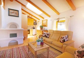 Haus Jochbergerstrasse 116 has Balcony rooms